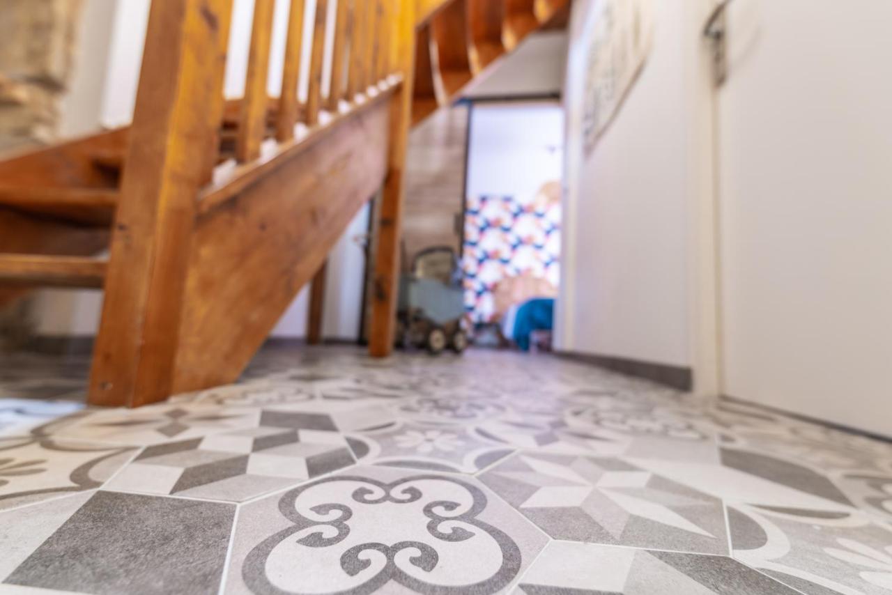 Chez Twiggy - Guesthouse Vintage A Prenois 외부 사진