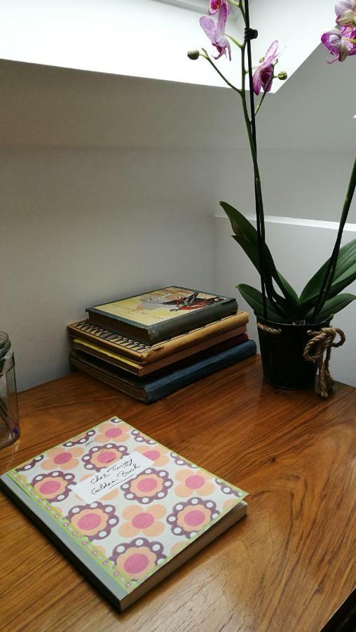 Chez Twiggy - Guesthouse Vintage A Prenois 외부 사진